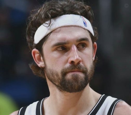 意天体：莫德里奇左侧颧骨骨折，马上进行手术+预计赛季报销