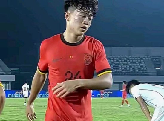 战术争议？专家视角：浮嶋敏的“保守”是圈内常态共识