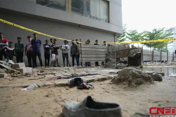 诺坎普翻新工程发生安全事故，一位54岁工人因故身亡