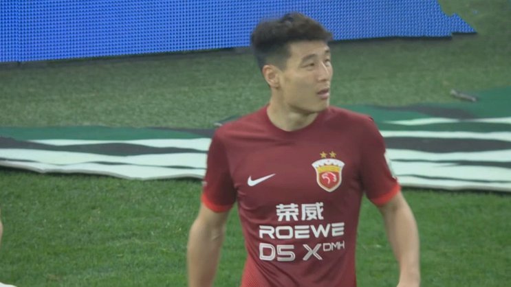 申花外援路易斯赛后发文示敬