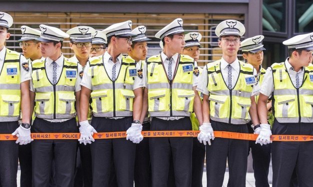 韩国警方突击搜查韩国足协办公室 调查洪明甫任命违规问题