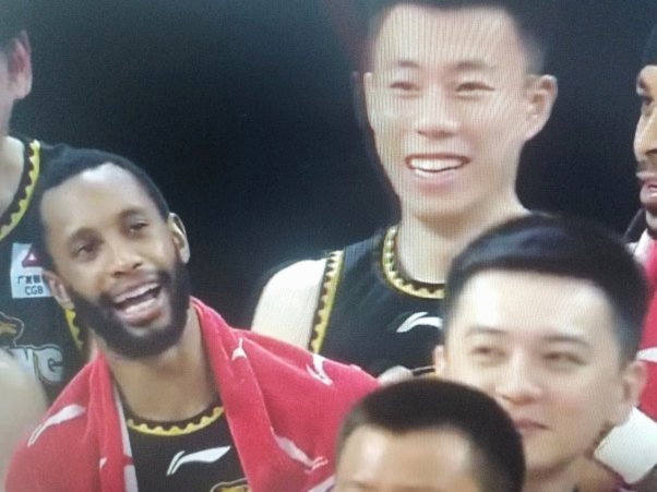 为什么潘朝伟是球盲过滤器？