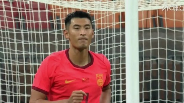 王子铭帽子戏法国足3-0完胜马尔代夫